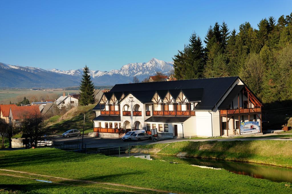 Penzión Zivka Závažná Poruba Exterior foto